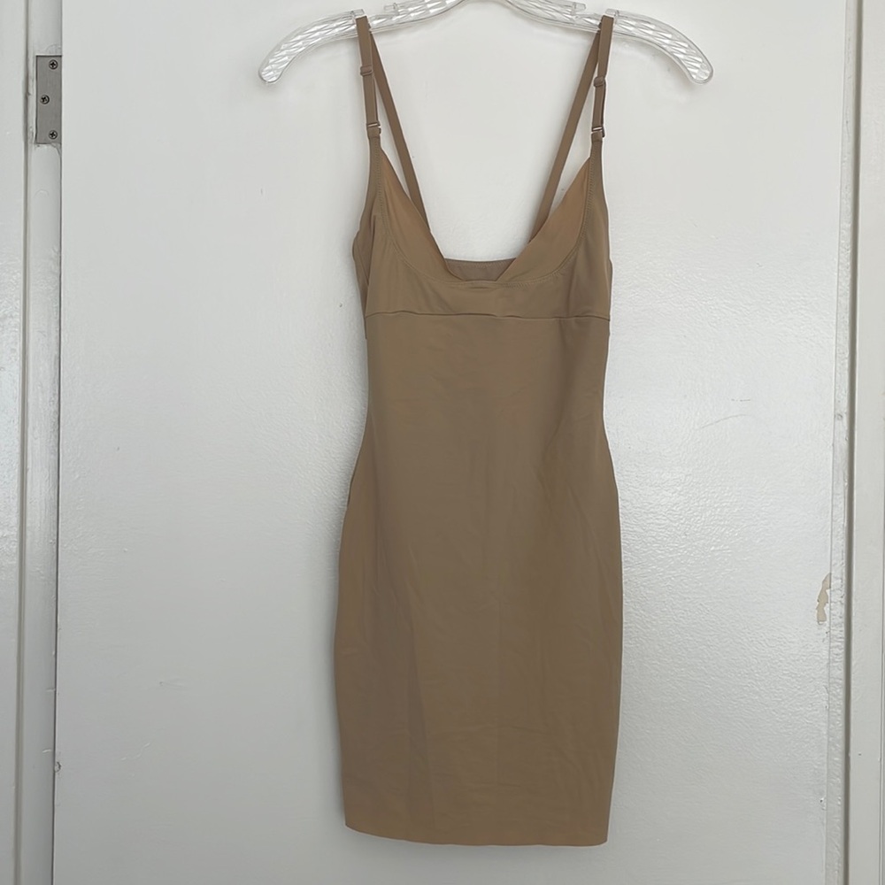 Maidenform Shapewear Full Slip, Size Small